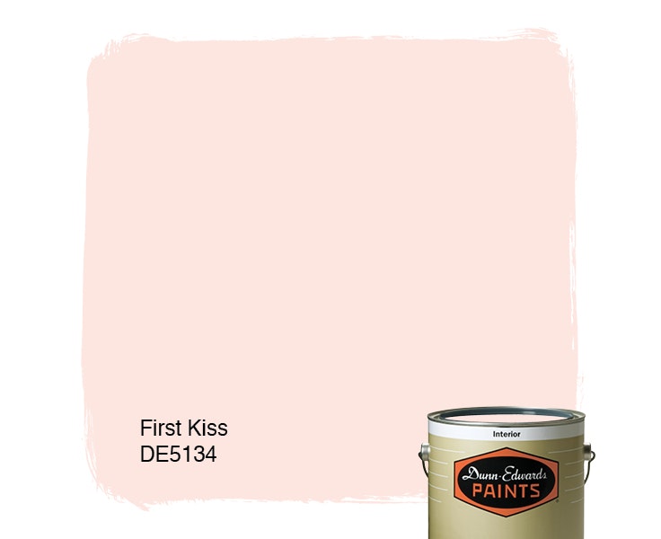 First Kiss paint color DE5134